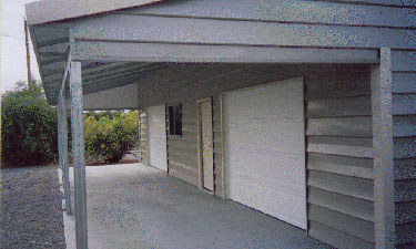 Steel poolhouse building